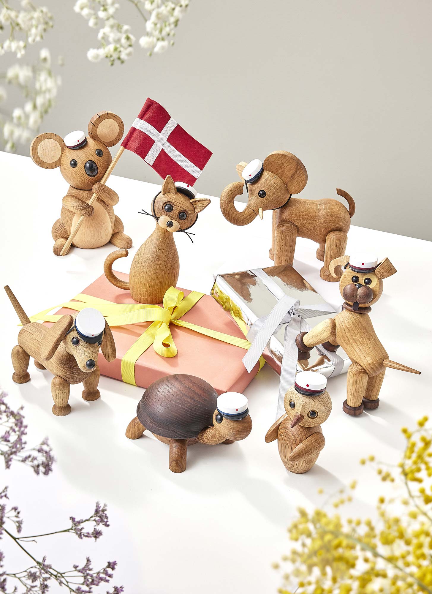 Clever Ugle træfigur - eg